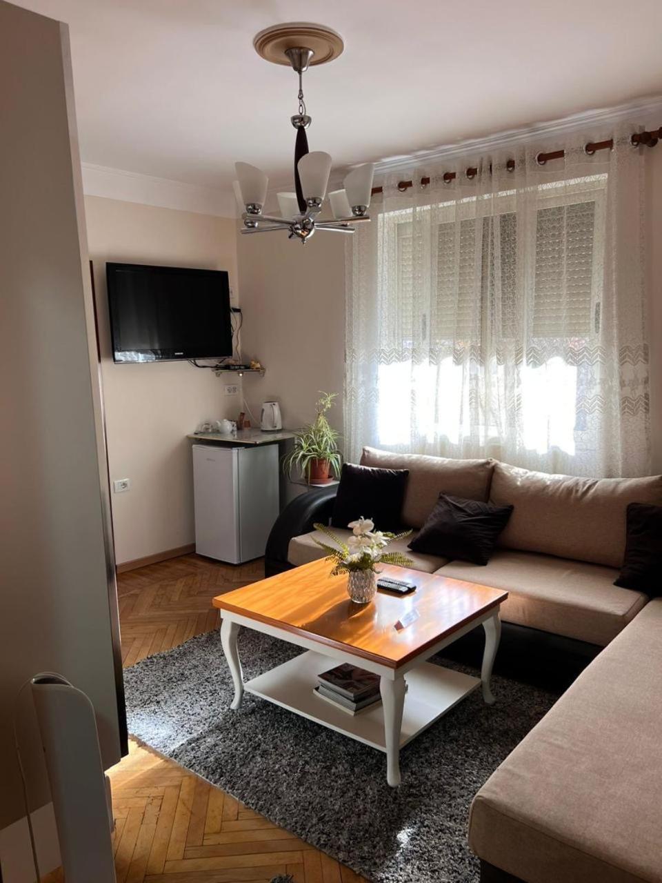 3M Urban Stay Тирана Екстериор снимка